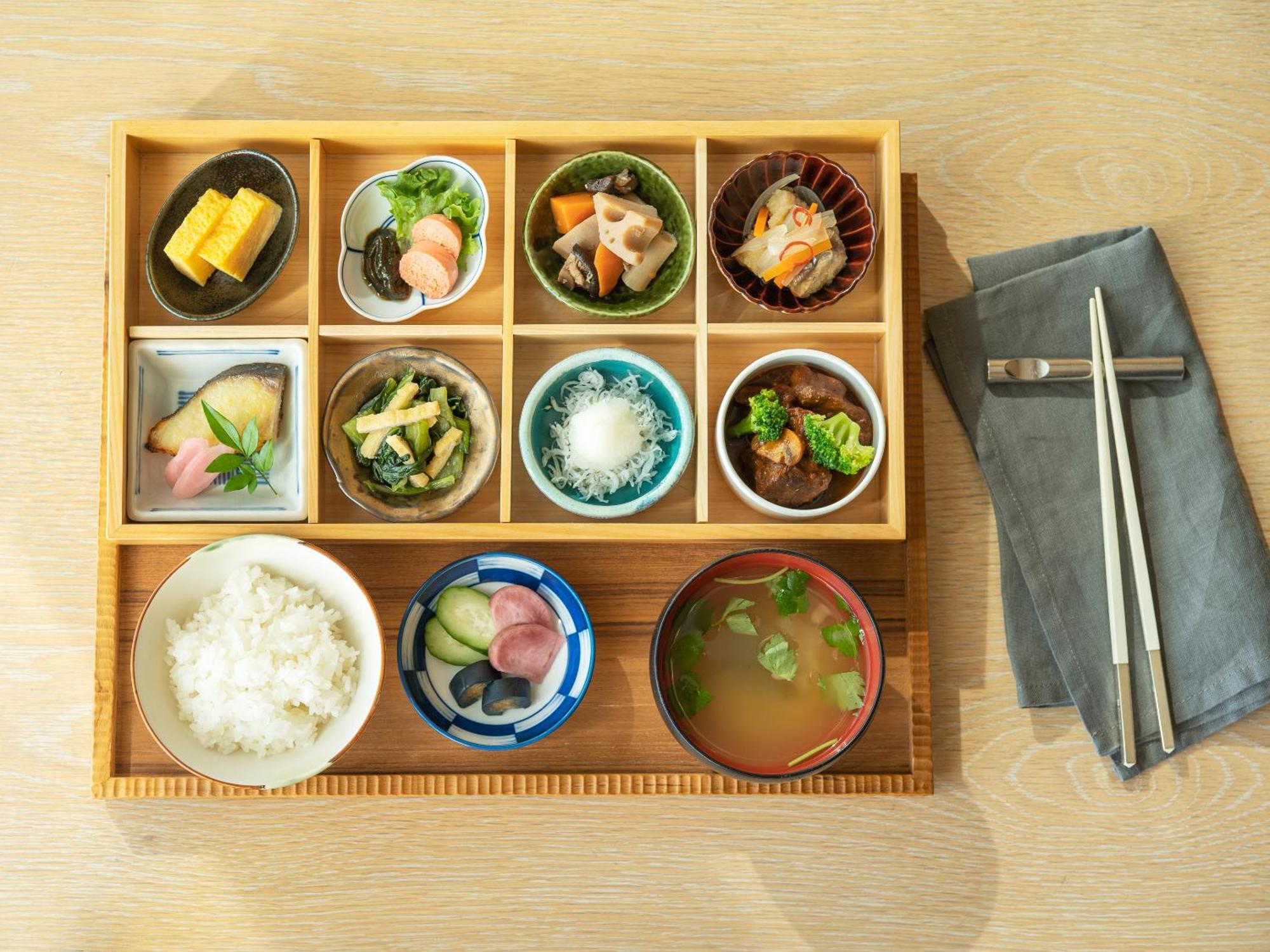 Mitsui Garden Hotel Roppongi Tokyo Premier Dış mekan fotoğraf A shōkadō bentō