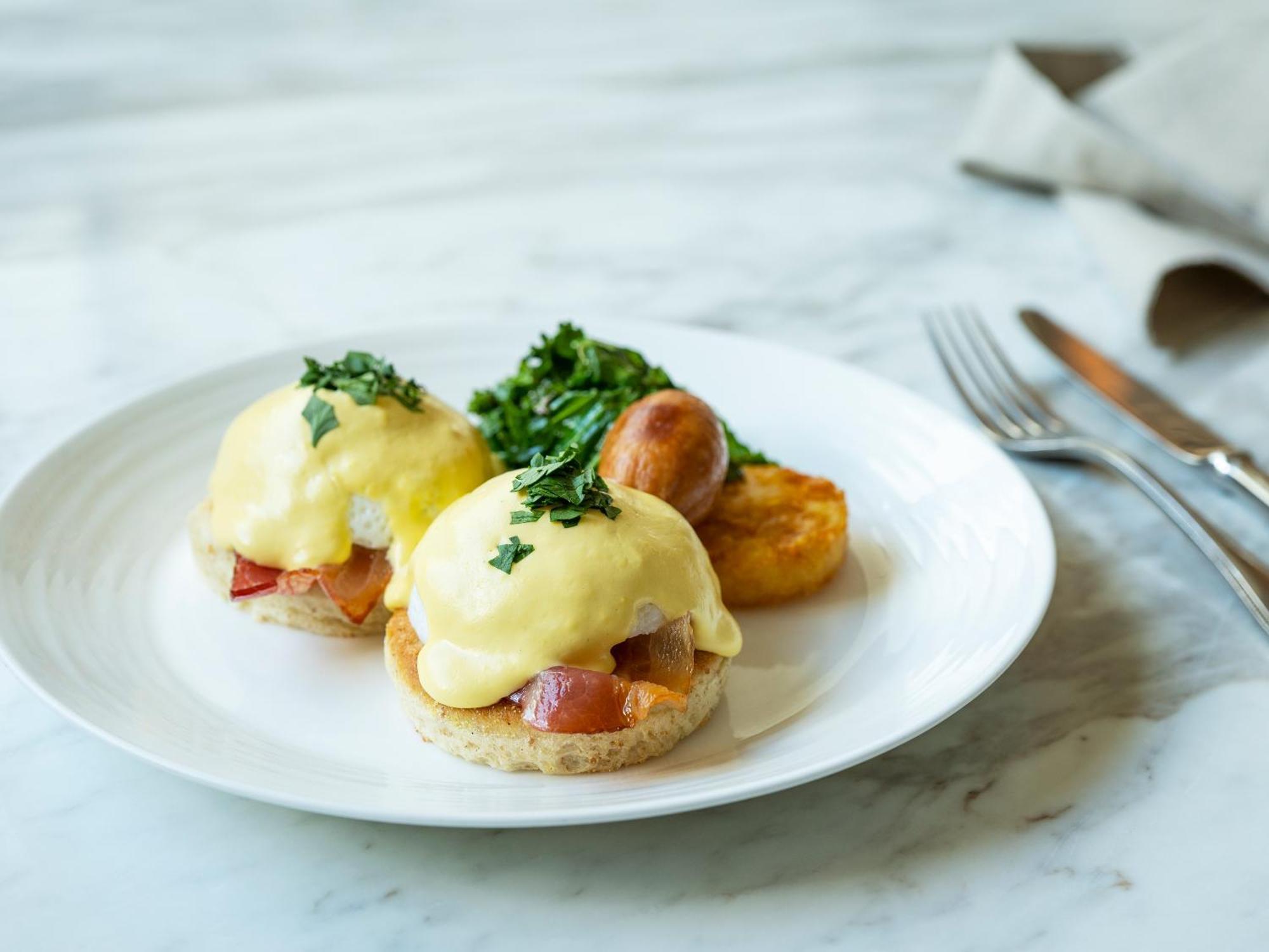 Mitsui Garden Hotel Roppongi Tokyo Premier Dış mekan fotoğraf Eggs Benedict